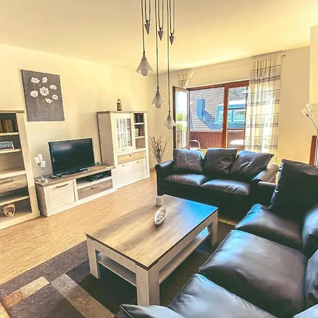 Moblierte Ferienwohnung In Stinteck Mit Gemeinsamem Pool, Garten Und Terrasse 아파트 *