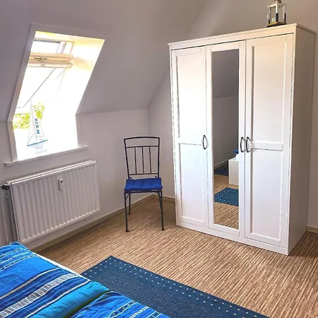 Moblierte Ferienwohnung In Stinteck Mit Gemeinsamem Pool, Garten Und Terrasse 아파트 *